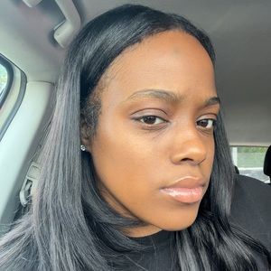 Meet your Posher, Paris